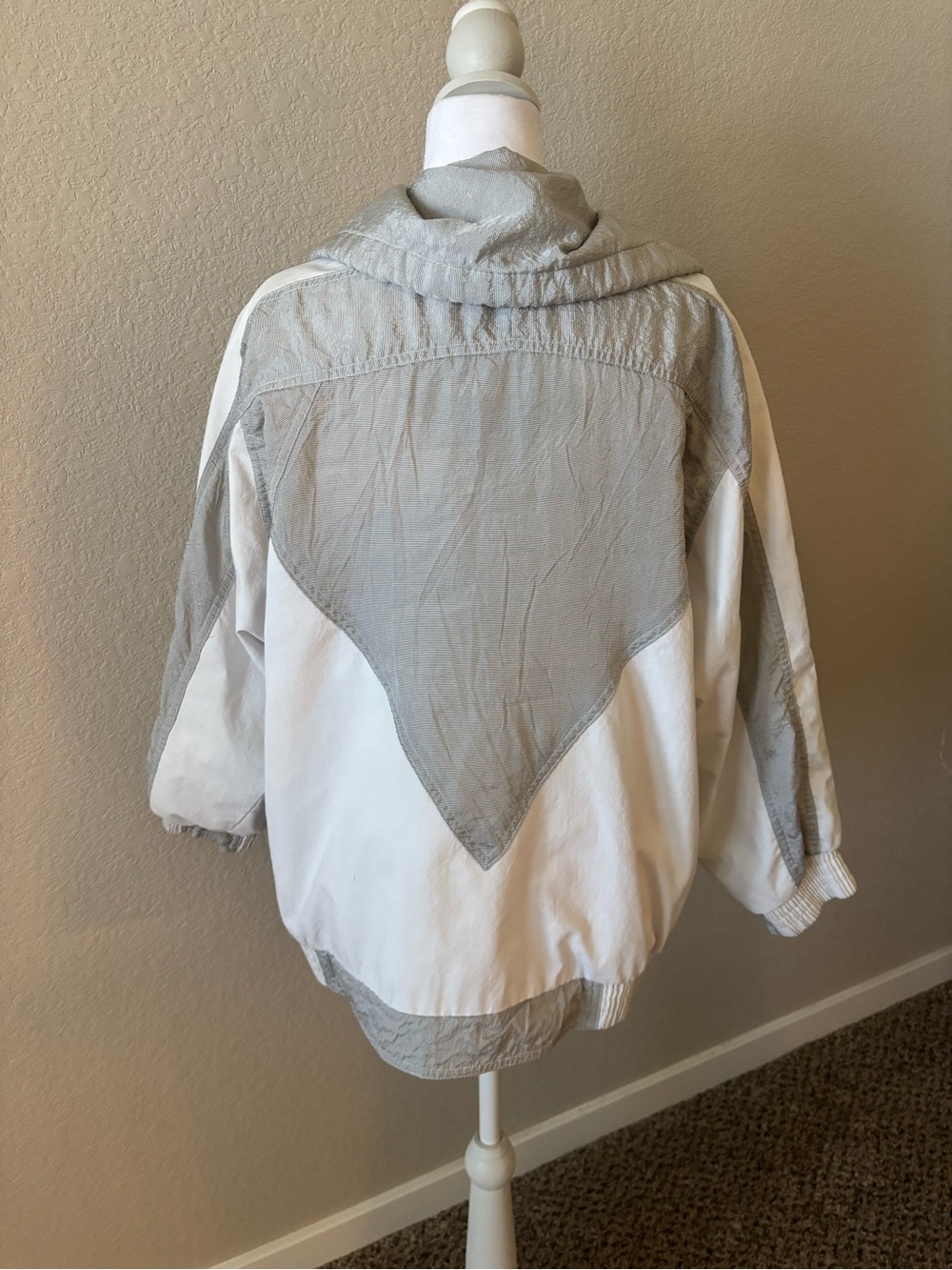 Light Gray and White Women's Hooded Windbreaker Jacket - Picture 4 of 5